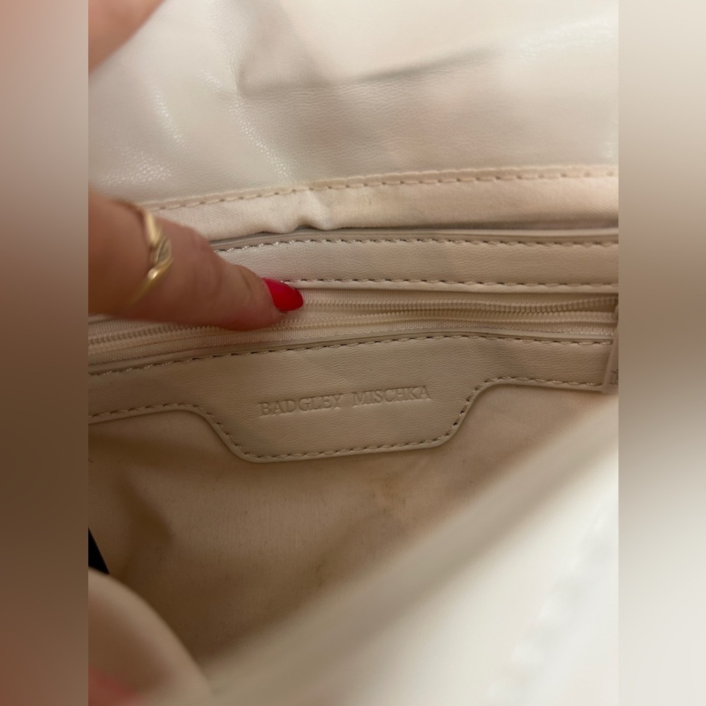 Badgley Mischka Quilted Bag - Picture 6 of 11